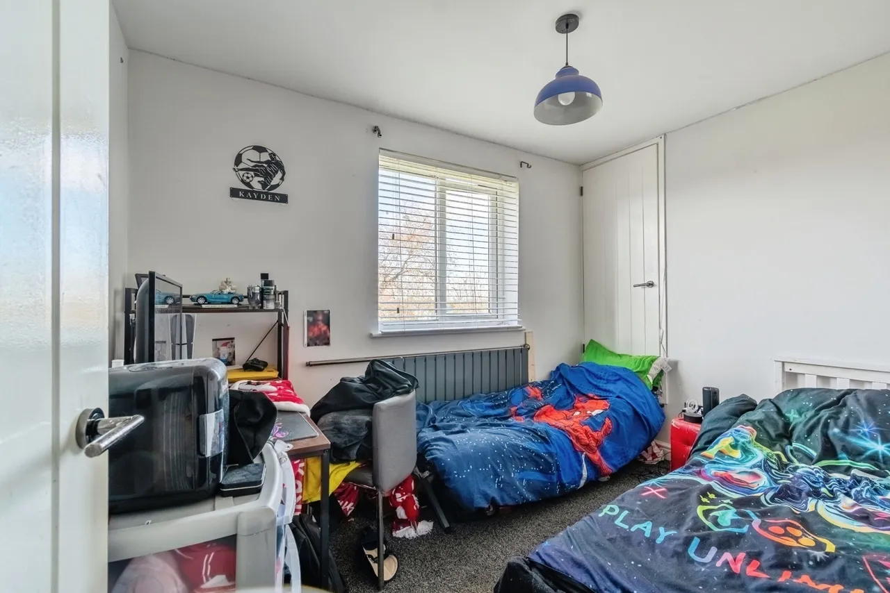 Gatcombe Drive, Stoke Gifford, Bristol, Gloucestershire, BS34, photo 8