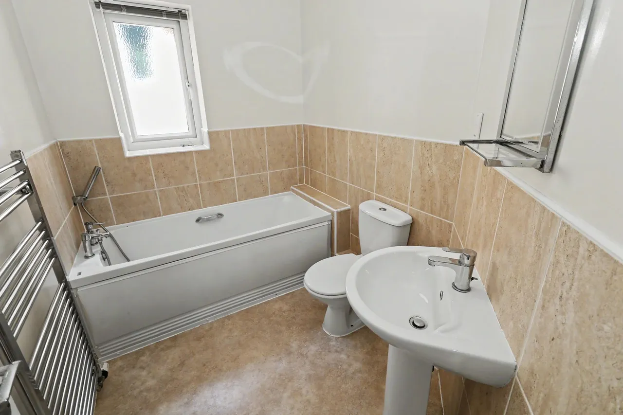Park Road South, Newton-Le-Willows, WA12, photo 21