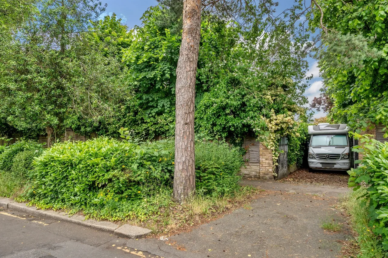 Wellington Road, Enfield, EN1, photo 17