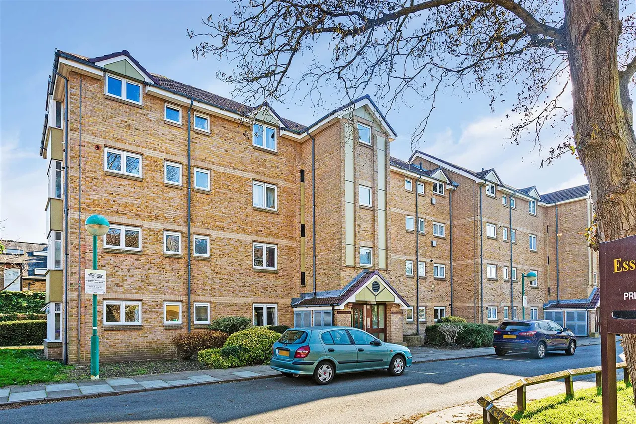 Station Road, Barnes, SW13, photo 10