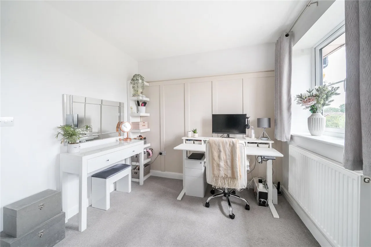 Elizabeth Bree Close, Ash, Guildford, Surrey, GU12 6FR, photo 4