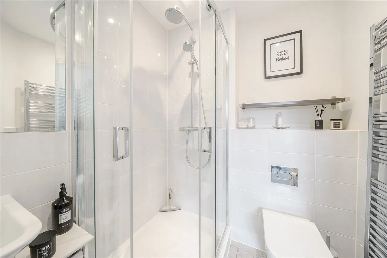 Elizabeth Bree Close, Ash, Guildford, Surrey, GU12 6FR, photo 12