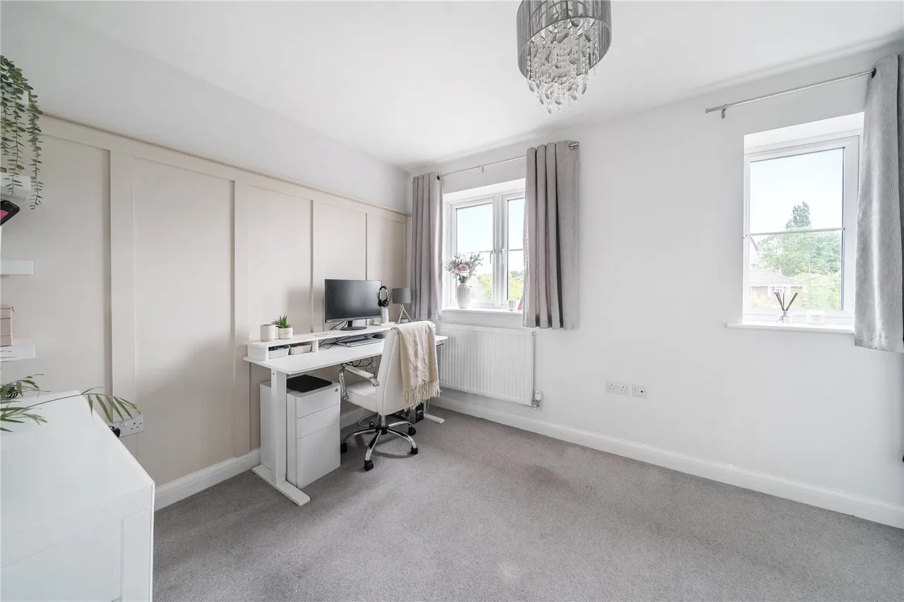 Elizabeth Bree Close, Ash, Guildford, Surrey, GU12 6FR, photo 22