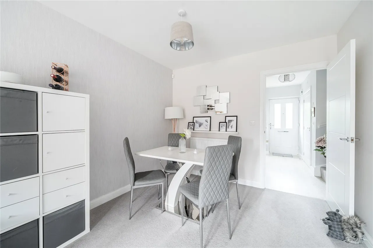 Elizabeth Bree Close, Ash, Guildford, Surrey, GU12 6FR, photo 13