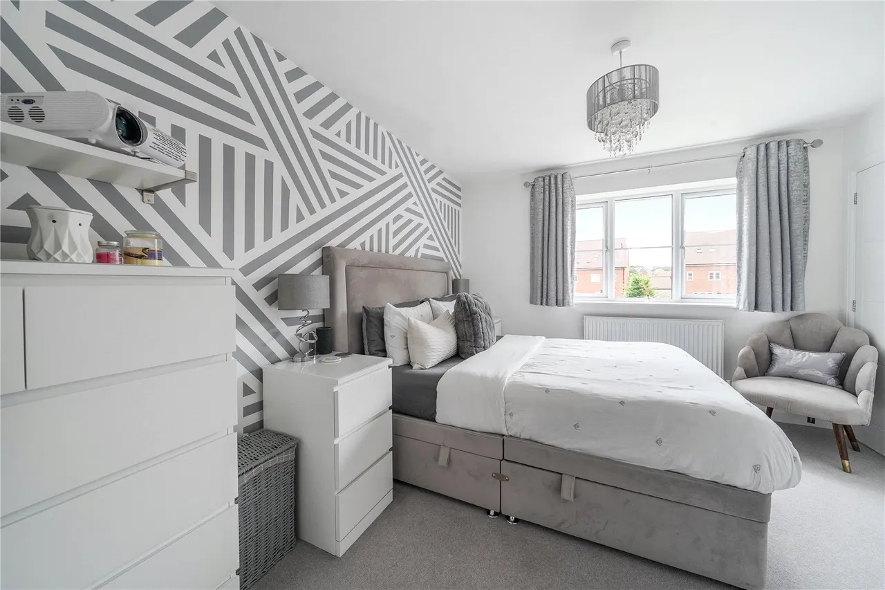Elizabeth Bree Close, Ash, Guildford, Surrey, GU12 6FR, photo 11
