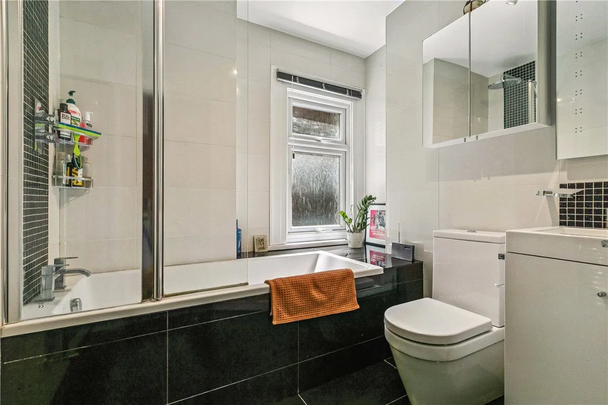 Fulham Palace Road, London, SW6, photo 7