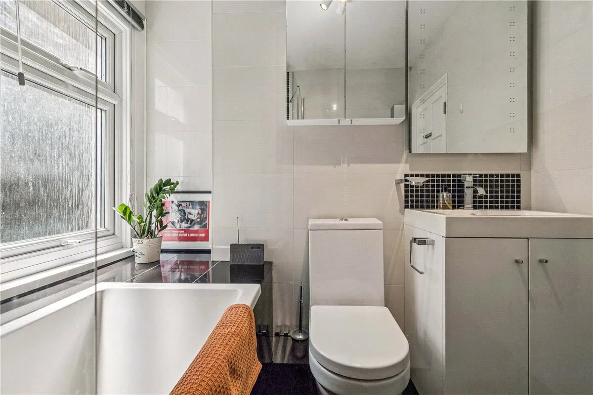Fulham Palace Road, London, SW6, photo 15
