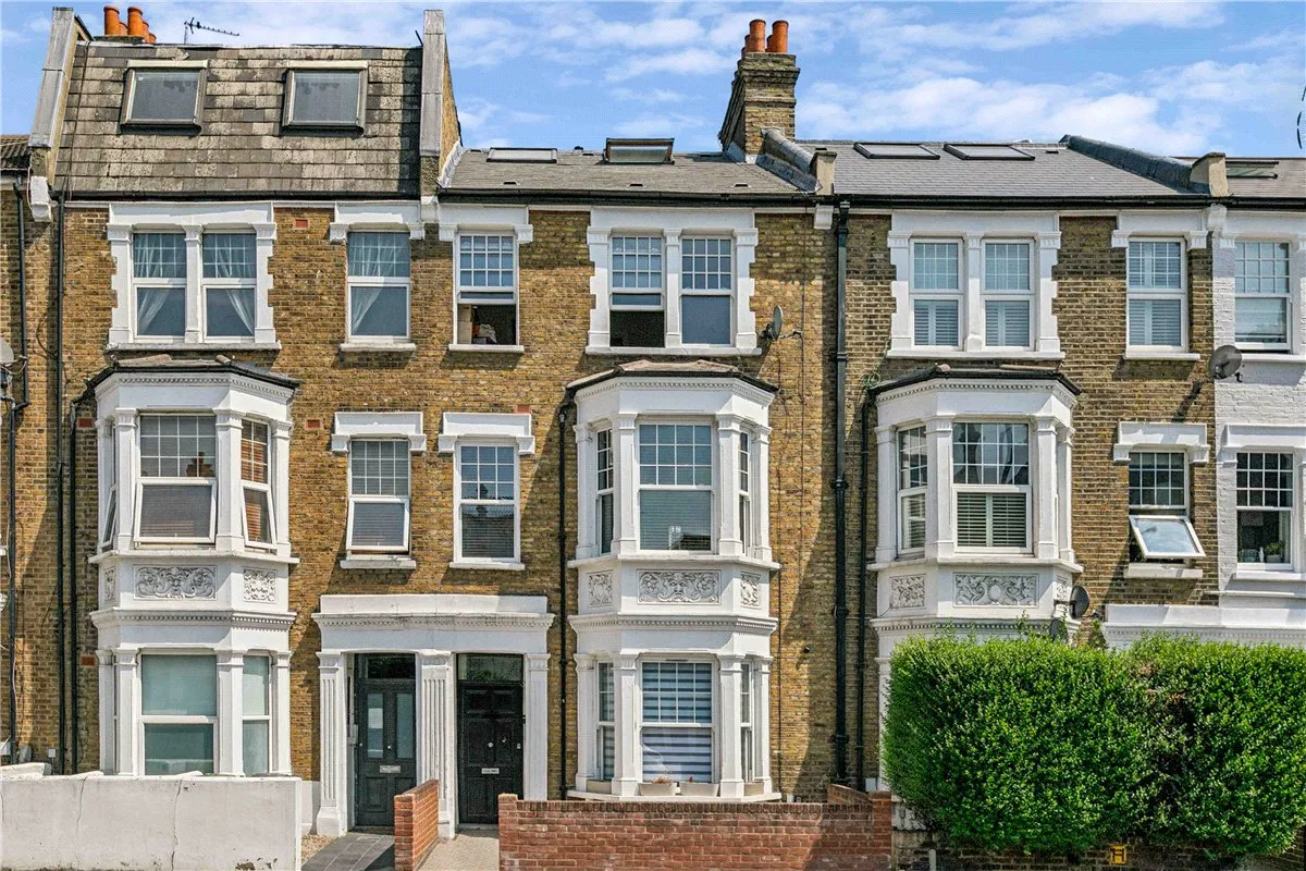 Fulham Palace Road, London, SW6, photo 4