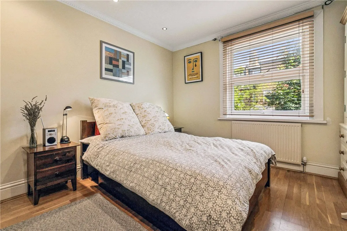 Fulham Palace Road, London, SW6, photo 5