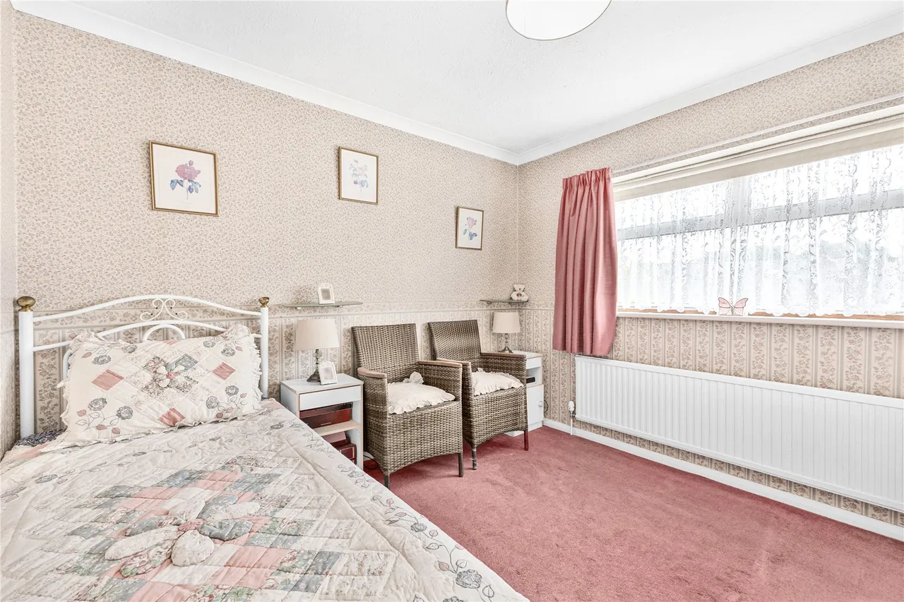 Sherwood Road, Knaphill, GU21, photo 11