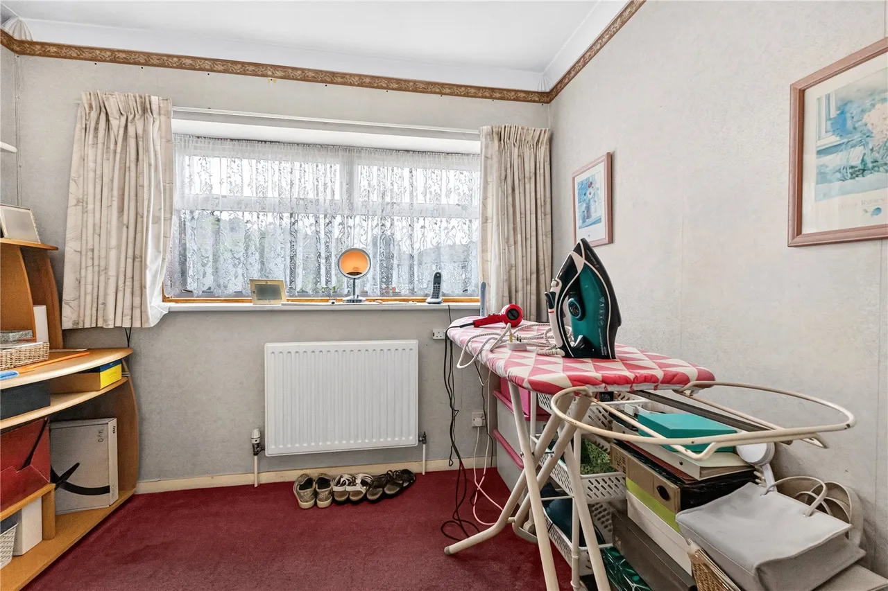 Sherwood Road, Knaphill, GU21, photo 10