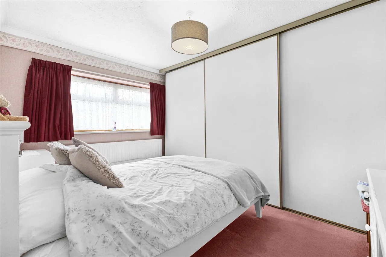 Sherwood Road, Knaphill, GU21, photo 8