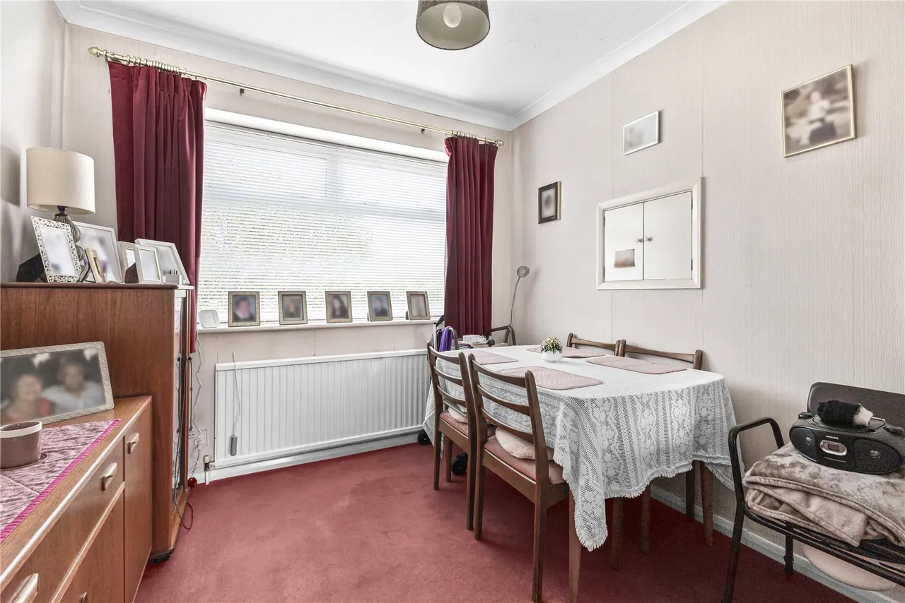 Sherwood Road, Knaphill, GU21, photo 5