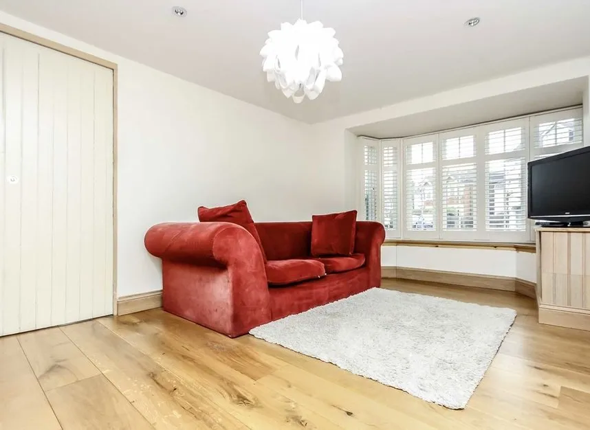 Angel Road, Thames Ditton, KT7, photo 7