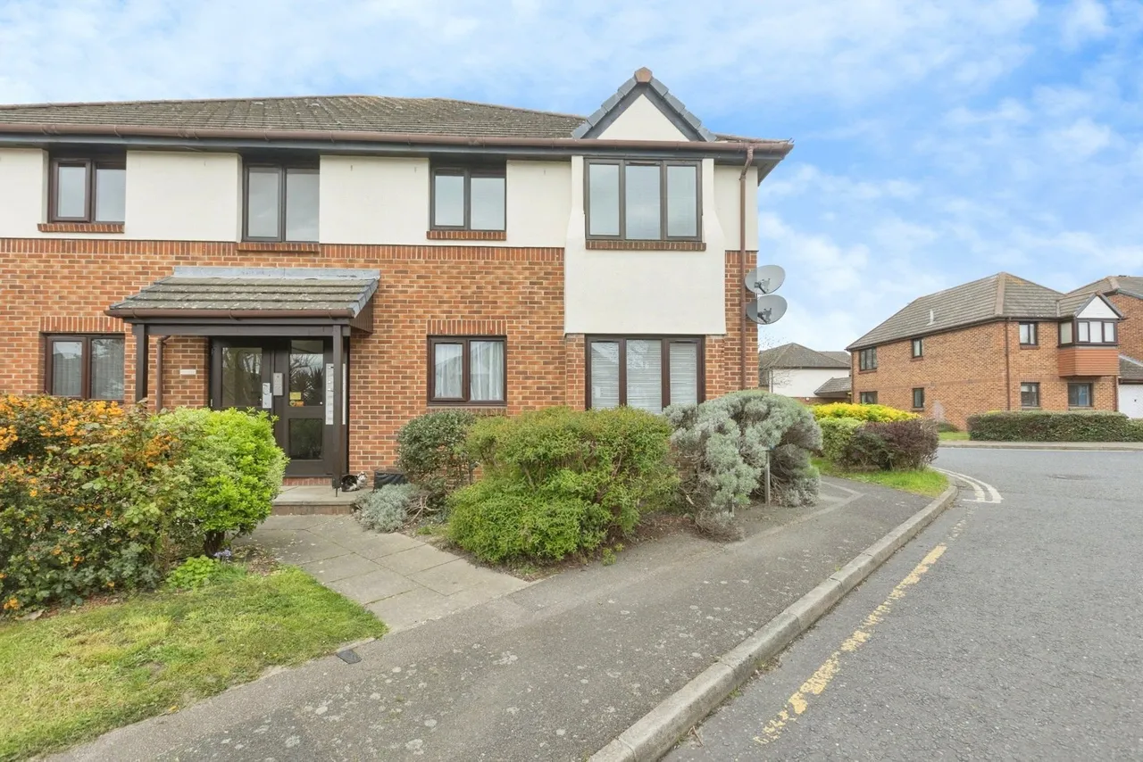 Haig Gardens, Gravesend, DA12, photo 9