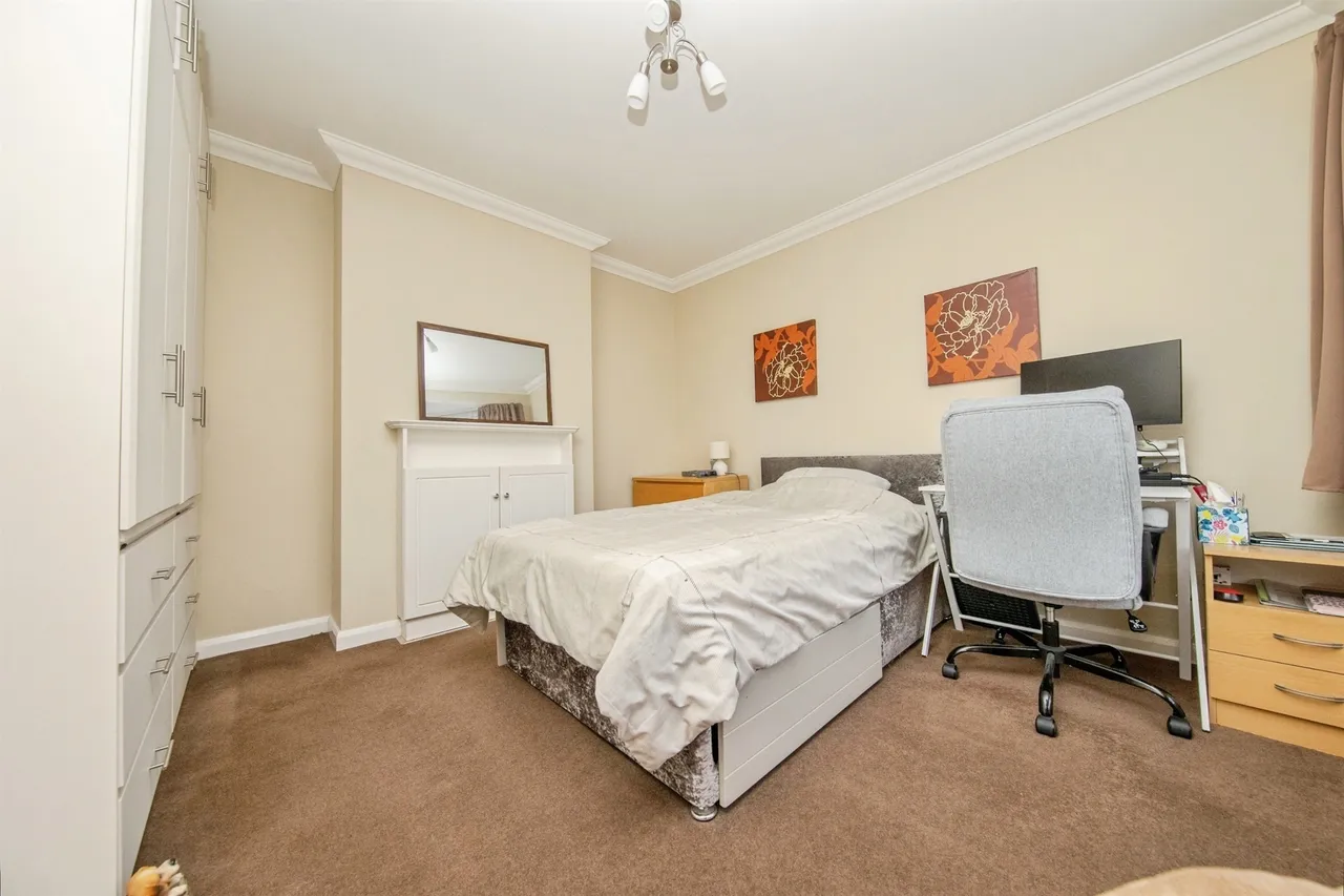 Burrs Road, CLACTON-ON-SEA, photo 10
