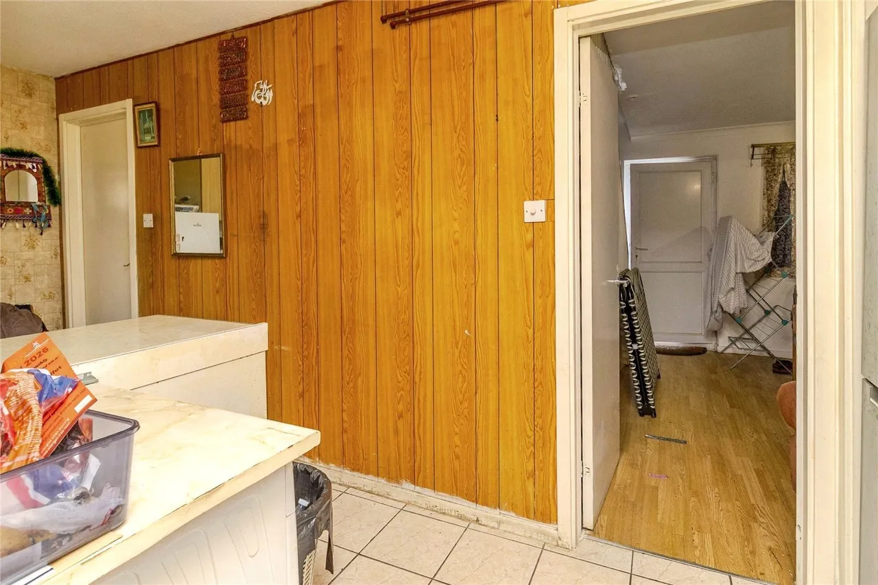Crispin Road, Bradville, MK13, photo 11