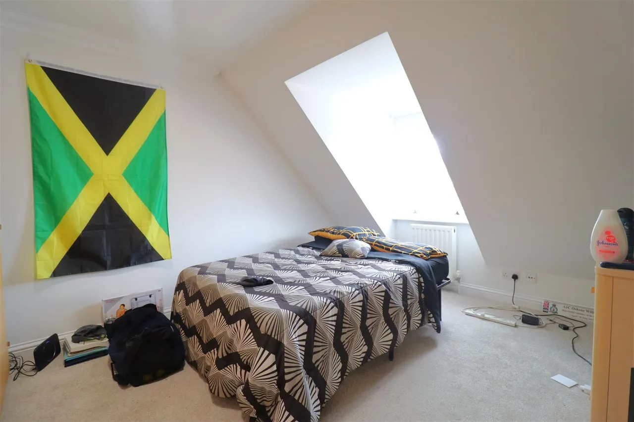 The Avenue, Newmarket, CB8, photo 7