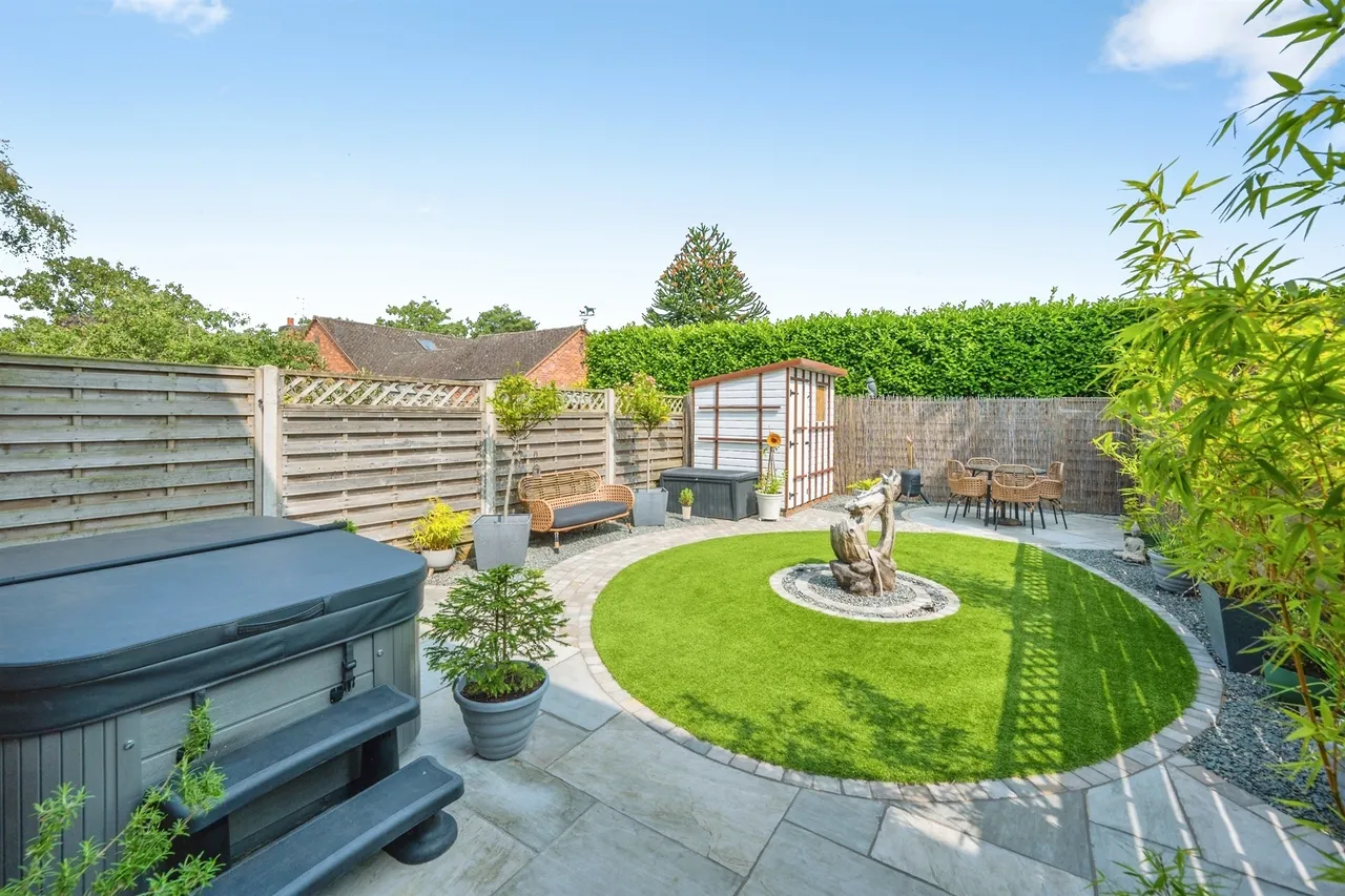 Kents Place, Alrewas, Burton-On-Trent, photo 11