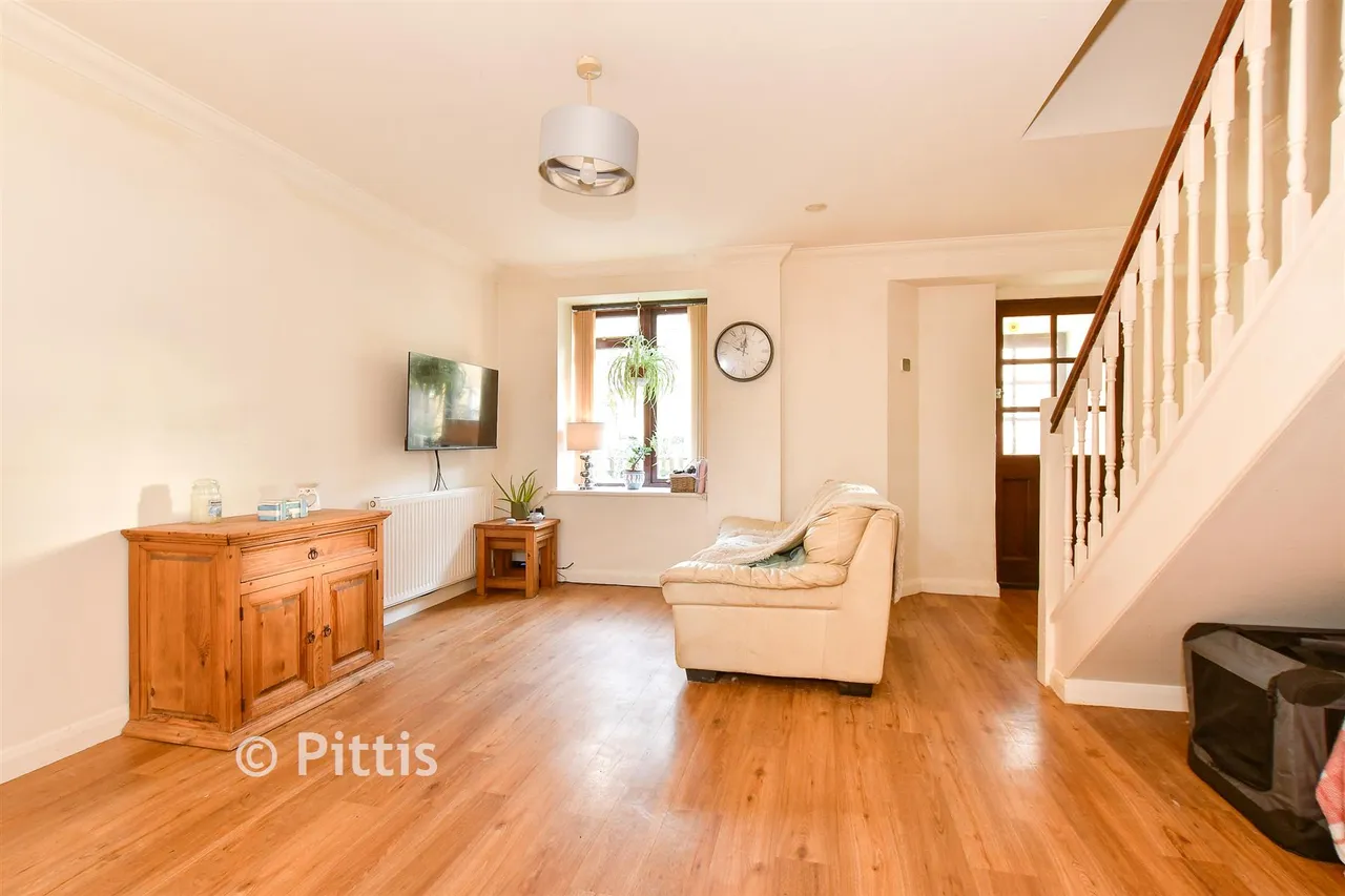 Leed Street, Sandown, PO36, photo 5