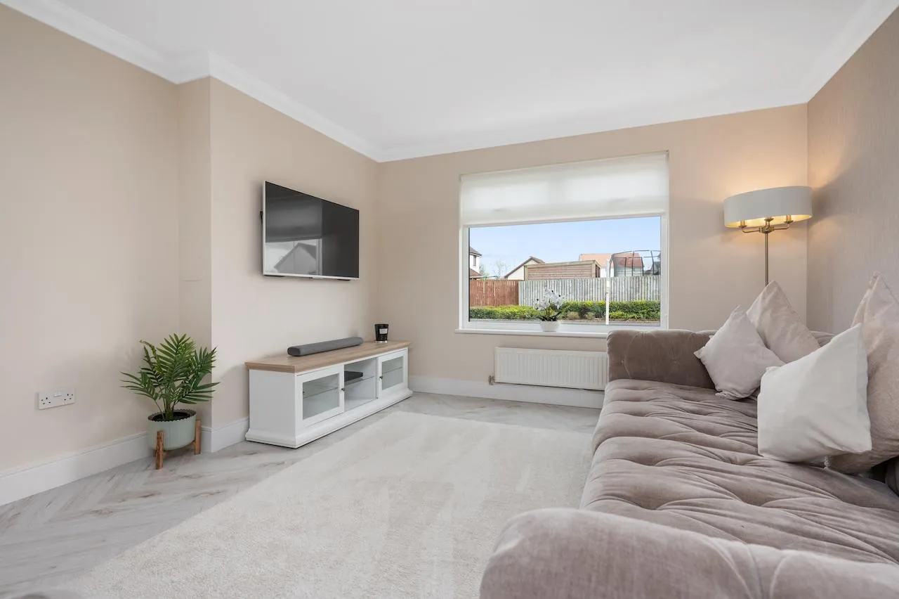 Greenfinch Avenue, Broadwood, Cumbernauld, G68 9GB, photo 9