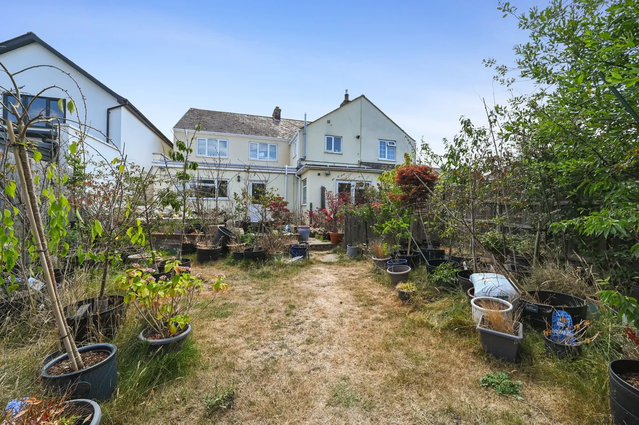 Thorpe Road, Weeley, Clacton-On-Sea, photo 4
