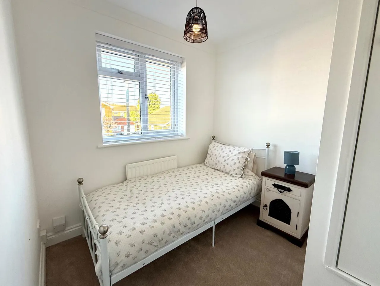 Barrowby Gate, Swindon, Wiltshire, SN3 4UH, photo 11