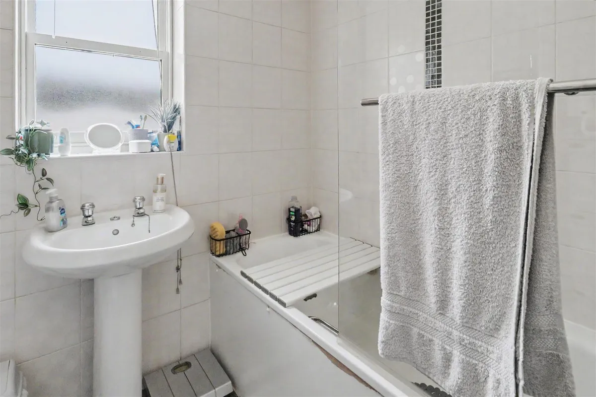 Stockwell Street, Leek, ST13, photo 7