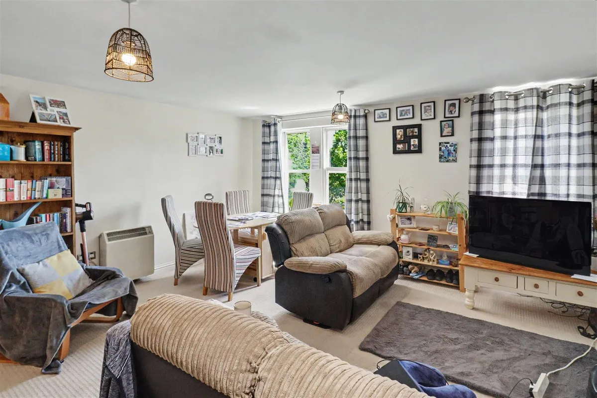 Stockwell Street, Leek, ST13, photo 16