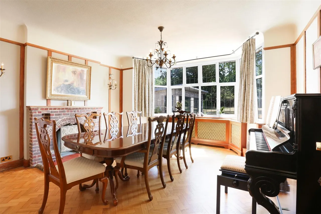 Onslow Avenue, South Cheam, SM2 7ED, photo 20