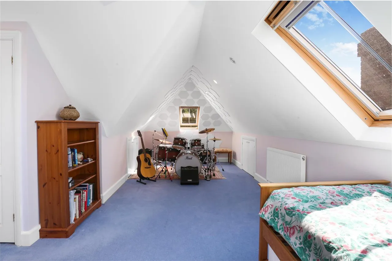 Onslow Avenue, South Cheam, SM2 7ED, photo 57