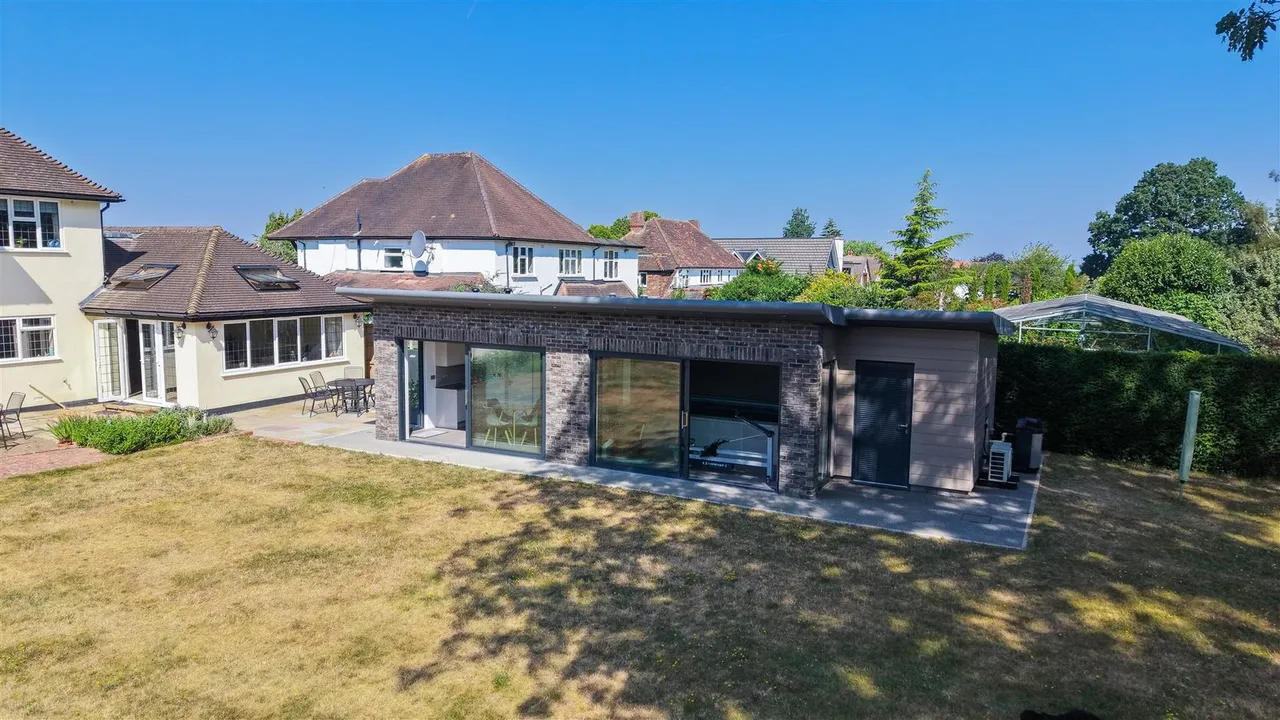Onslow Avenue, South Cheam, SM2 7ED, photo 23
