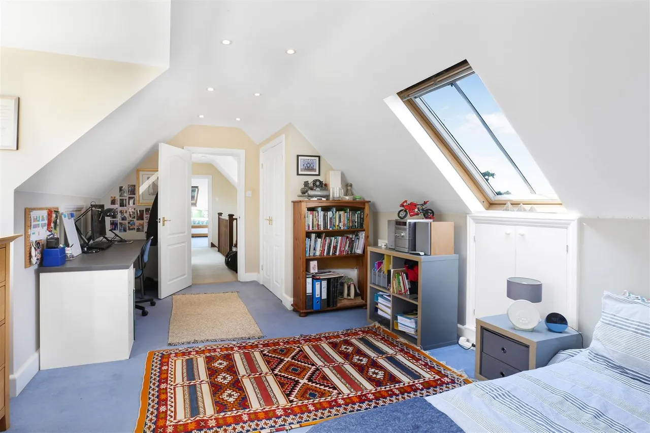 Onslow Avenue, South Cheam, SM2 7ED, photo 61