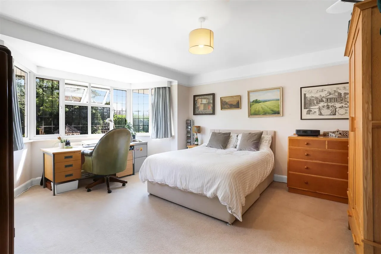Onslow Avenue, South Cheam, SM2 7ED, photo 48