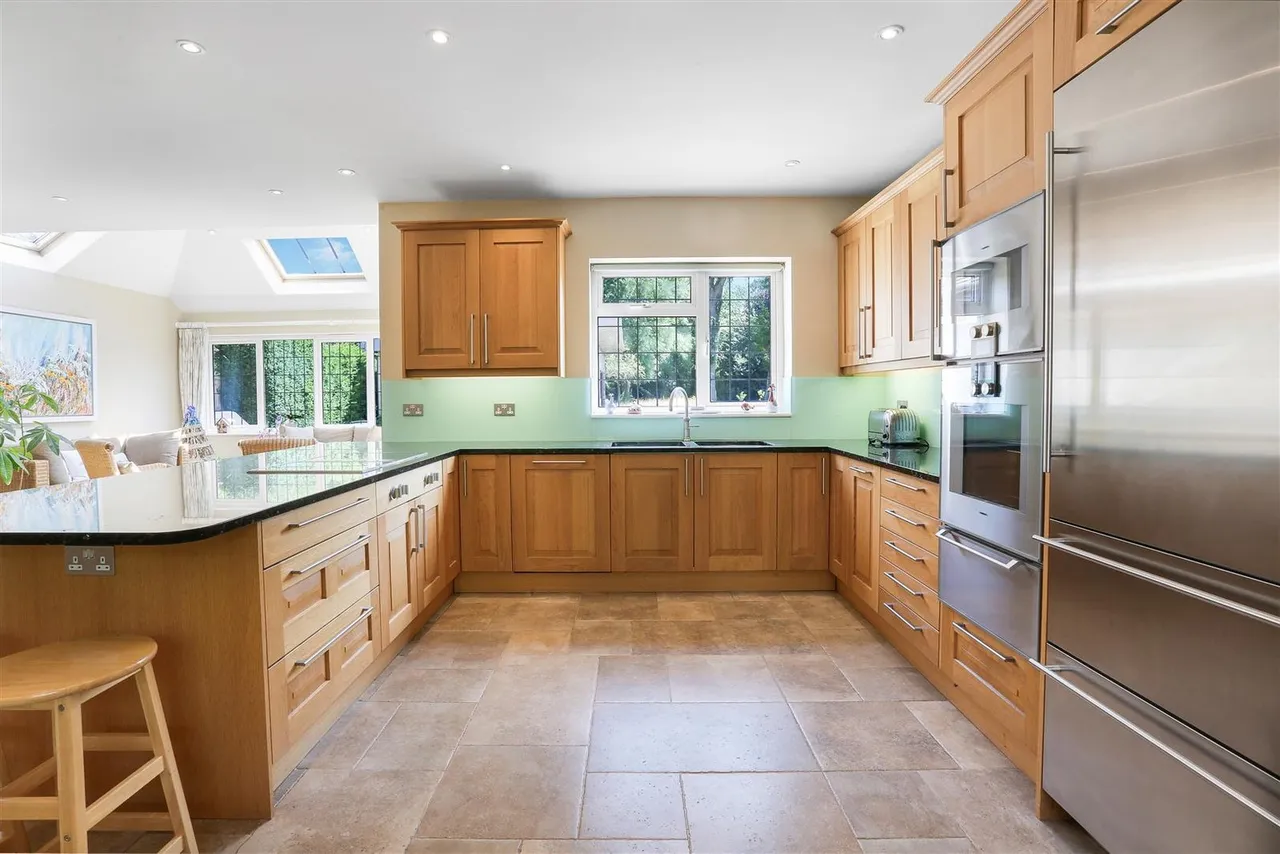Onslow Avenue, South Cheam, SM2 7ED, photo 7