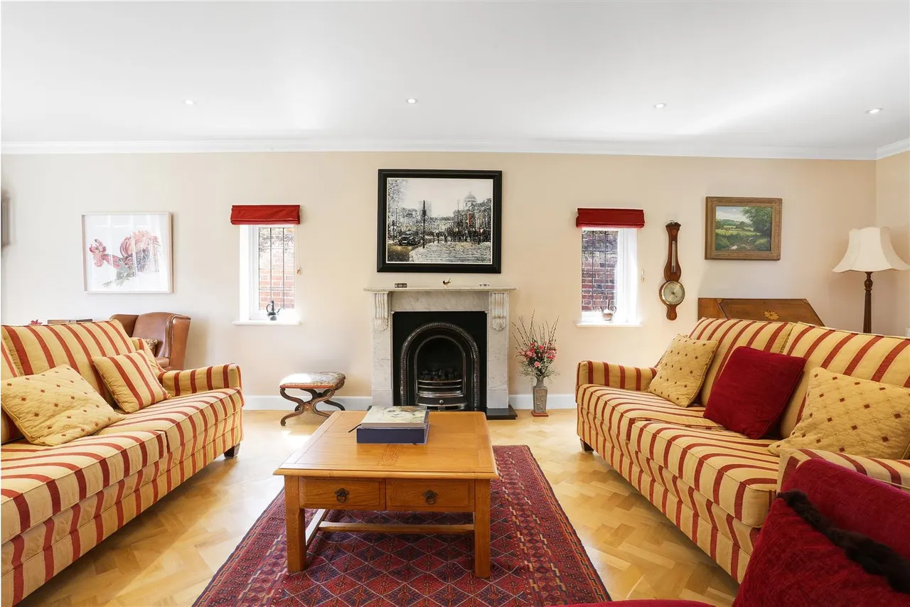Onslow Avenue, South Cheam, SM2 7ED, photo 18
