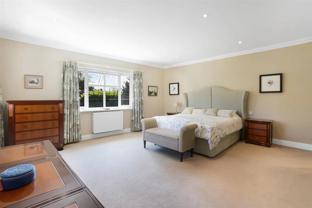 Onslow Avenue, South Cheam, SM2 7ED, photo 43