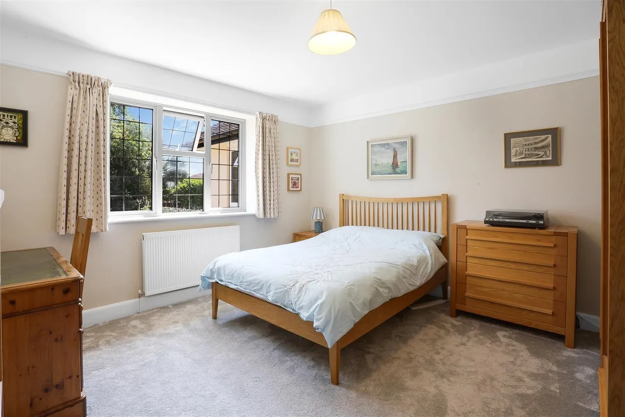 Onslow Avenue, South Cheam, SM2 7ED, photo 46