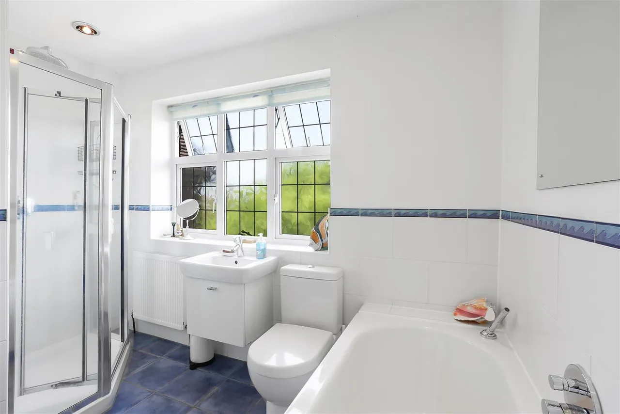 Onslow Avenue, South Cheam, SM2 7ED, photo 50