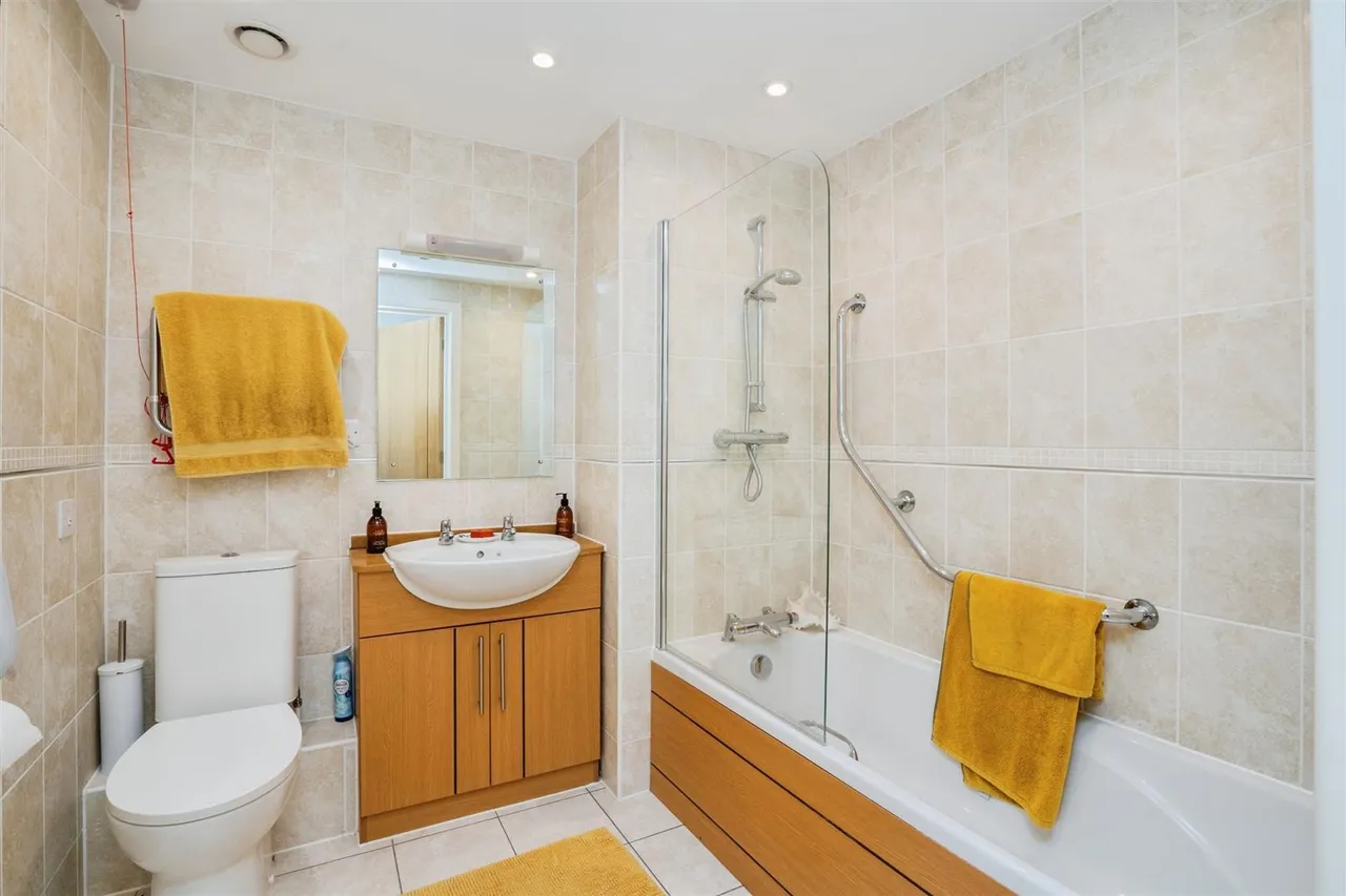 Beaconsfield Road, Waterlooville, PO7, photo 4