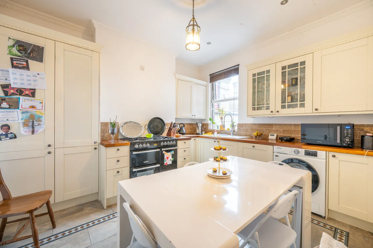 53 Hanover Road, London, photo 8