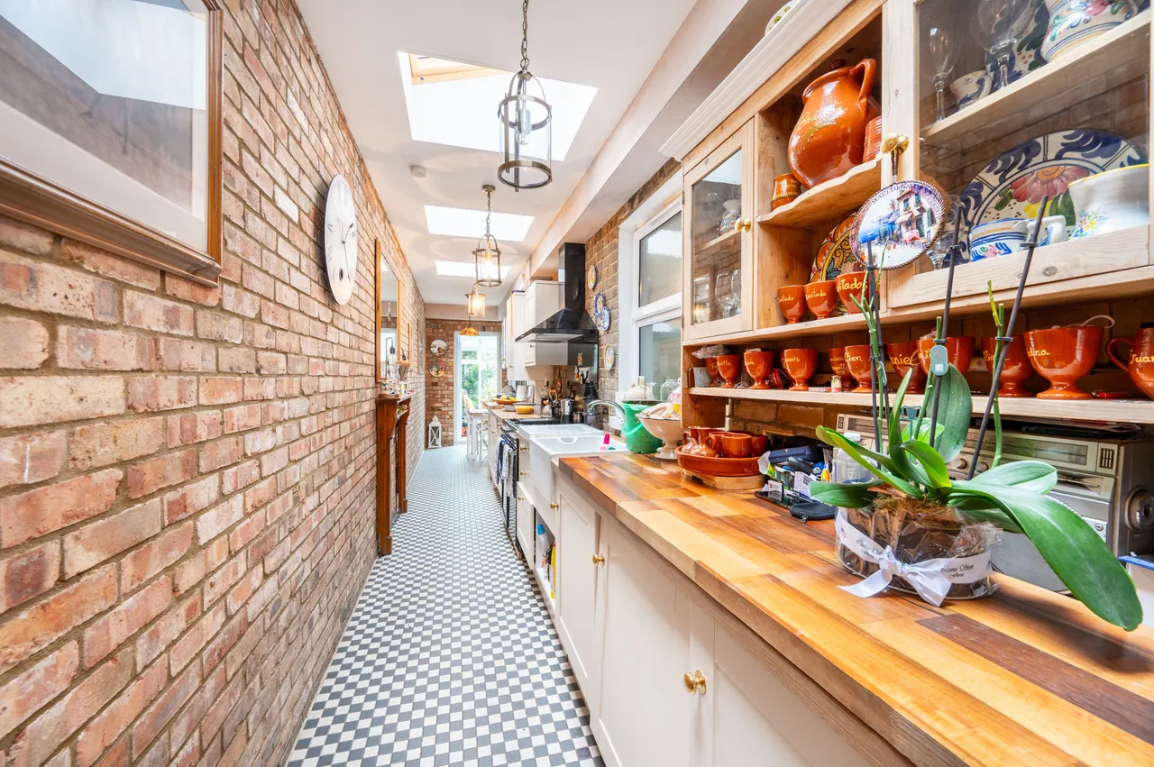 53 Hanover Road, London, photo 3
