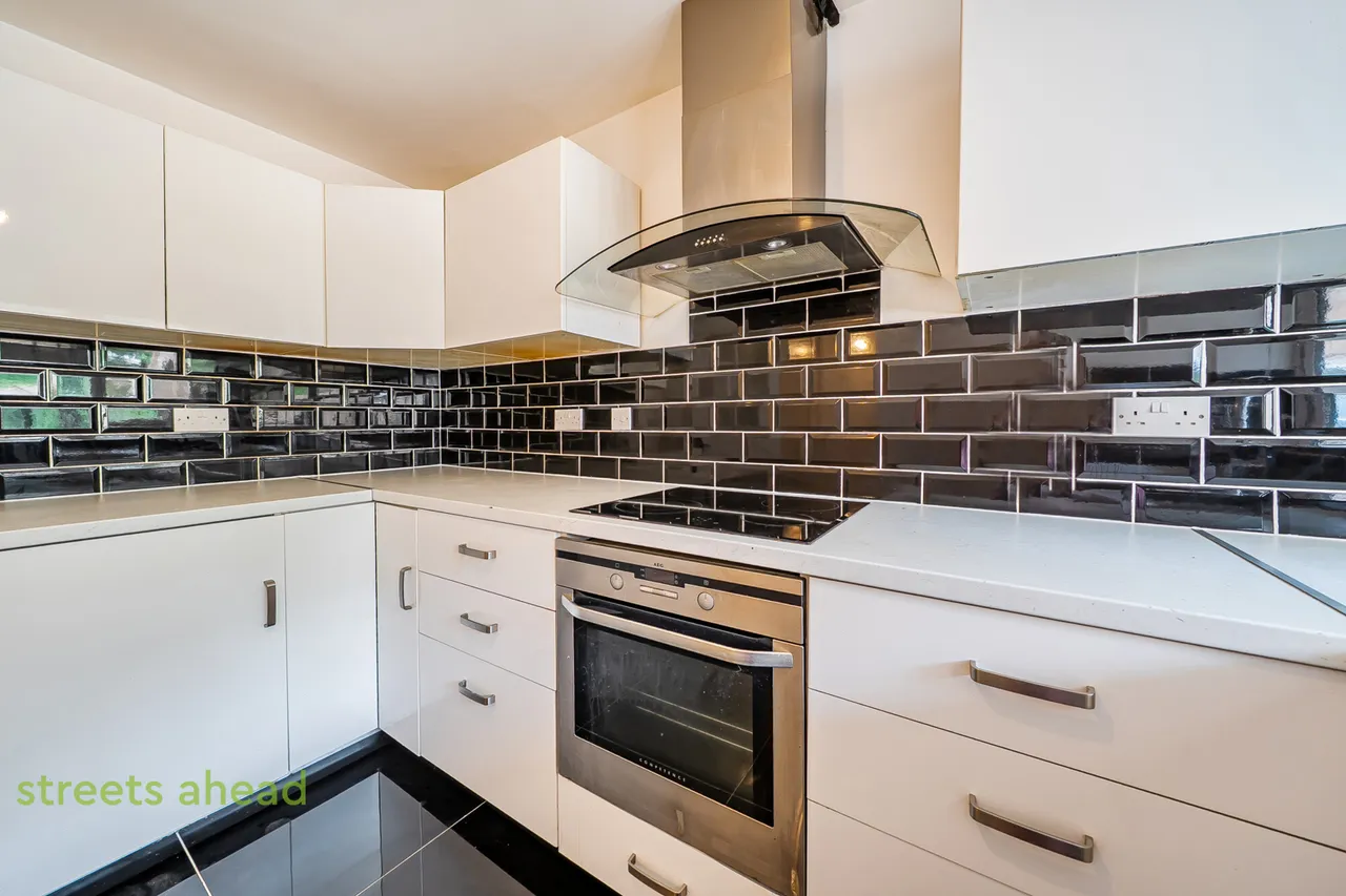 Trenholme Terrace, London, SE20, photo 10