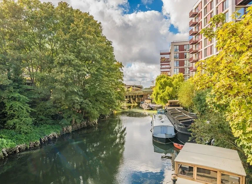 Brent Way, Brentford, TW8, photo 6