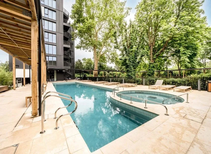 Brent Way, Brentford, TW8, photo 8