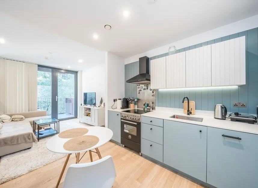 Brent Way, Brentford, TW8, photo 2