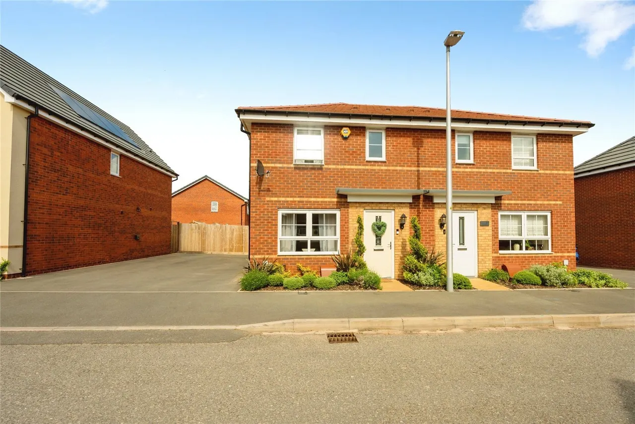 3 bed house for sale, Axminster Drive, Stourport-on-Severn, DY13