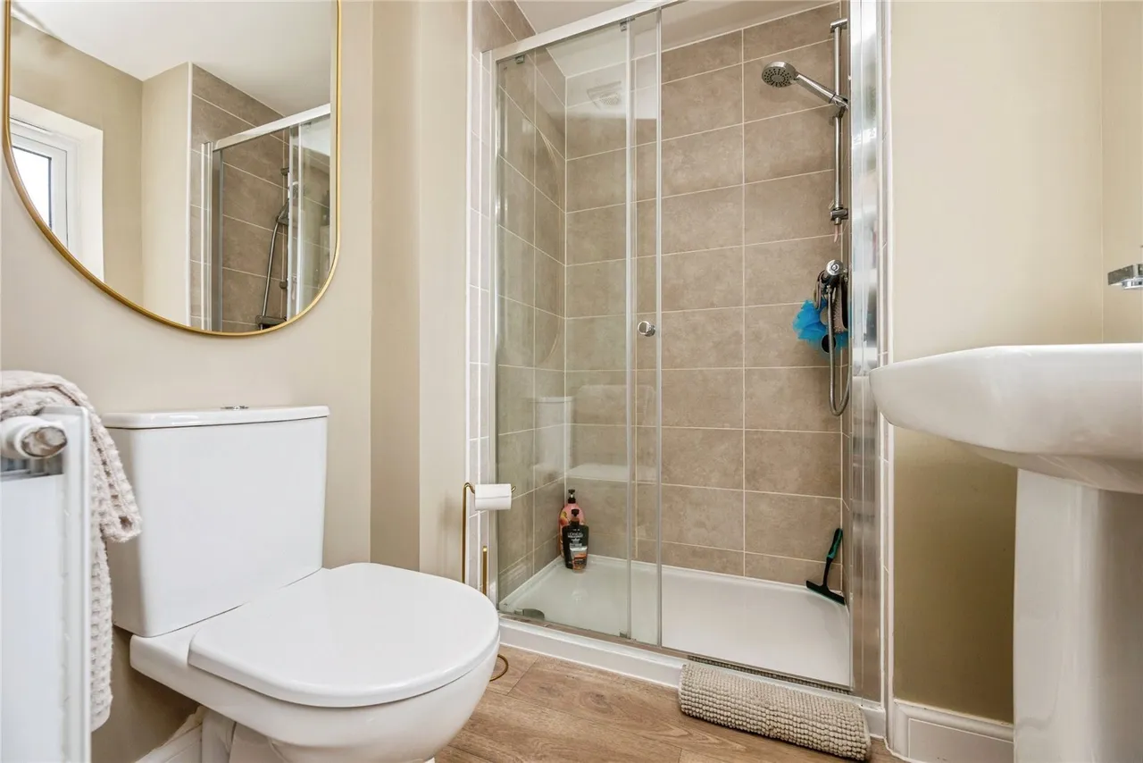 Axminster Drive, Stourport-on-Severn, DY13, photo 24