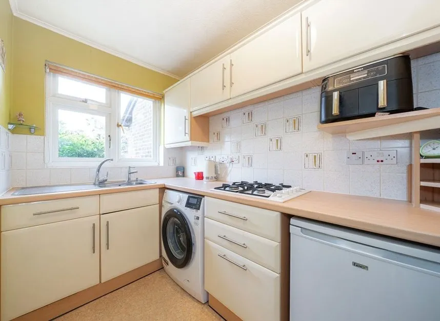 Ploughmans End, Isleworth, TW7, photo 2
