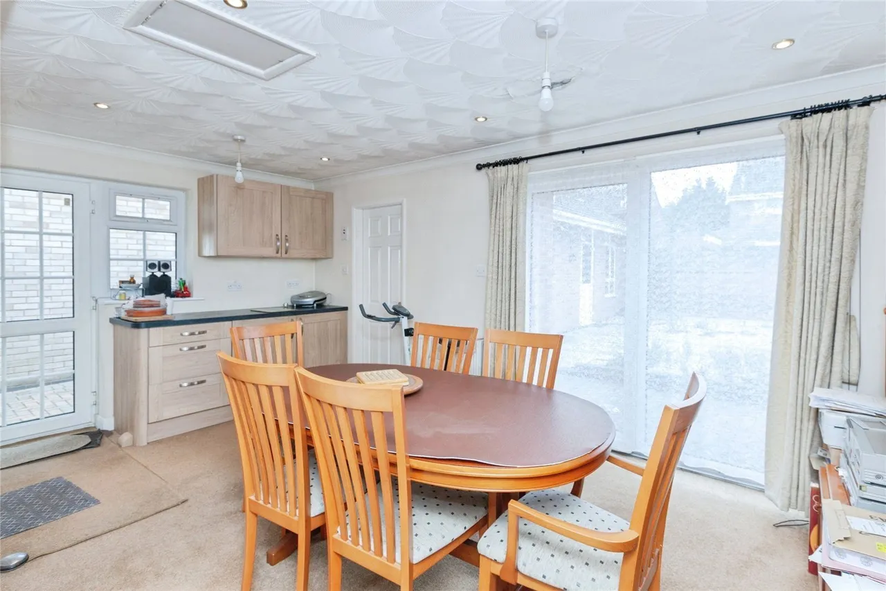 Jacklin Drive, Rushey Mead, LE4, photo 4